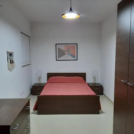 Apartman Modern 3 Bedroom In Mellieħa