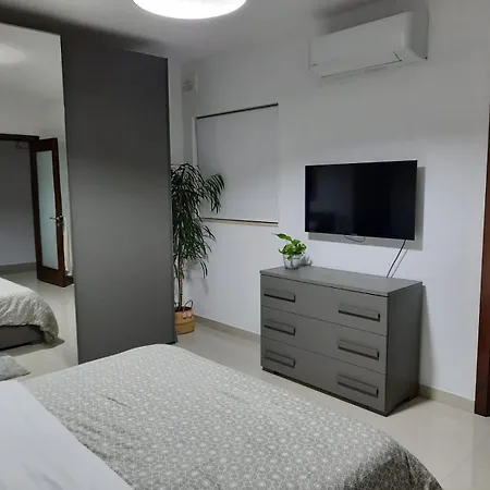 Modern 3 Bedroom In Apartment Mellieha