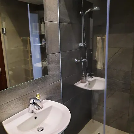 Modern 3 Bedroom In Mellieha