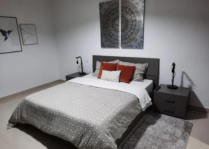 公寓 Modern 3 Bedroom In